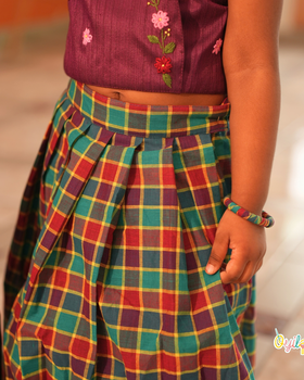 Pavazhamalli - Hand Embroidered Floral Pavadai Sattai Set