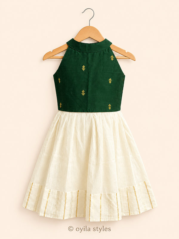 Thennai Onam lehenga for kids