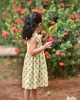 Sage Bloom – Floral cotton frock