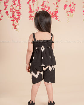 Midnight Zig – Black Ikat Cotton Co-ord Set for Girls