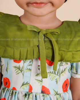 Poppy Meadow – Floral Cotton Dress with Contrast Collar