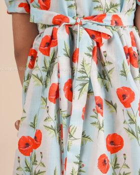 Poppy Meadow – Floral Cotton Dress with Contrast Collar