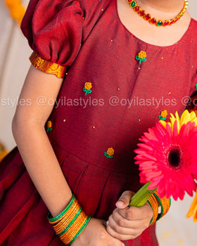 Semmalar – Hand embroidered long gown