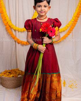 Semmalar – Hand embroidered long gown