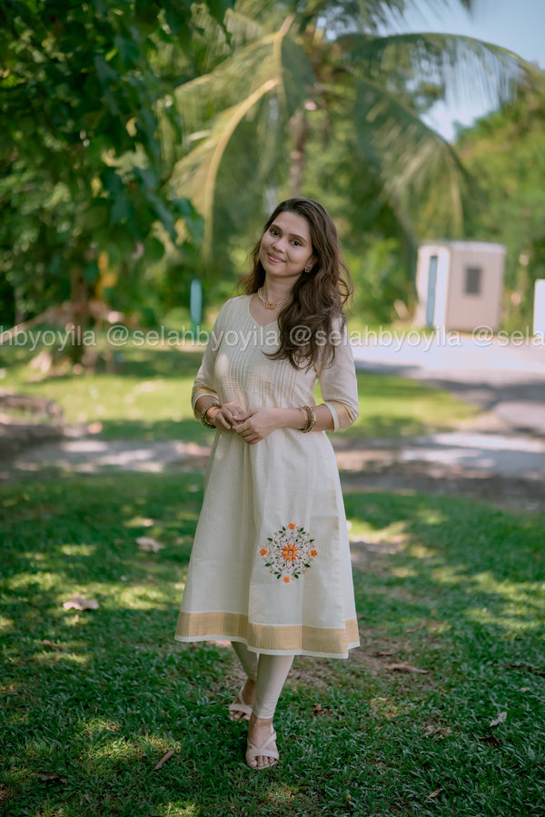 Onalpuri - Embroidered Kurti for Adults