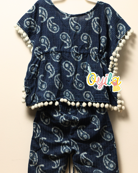 Indigo Pom Pom Set